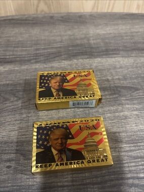 Gold Patriotic Collectible  poker cards Keep America Great'